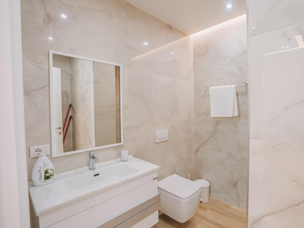 Jd Luxury Apartments Vlorë Exterior foto